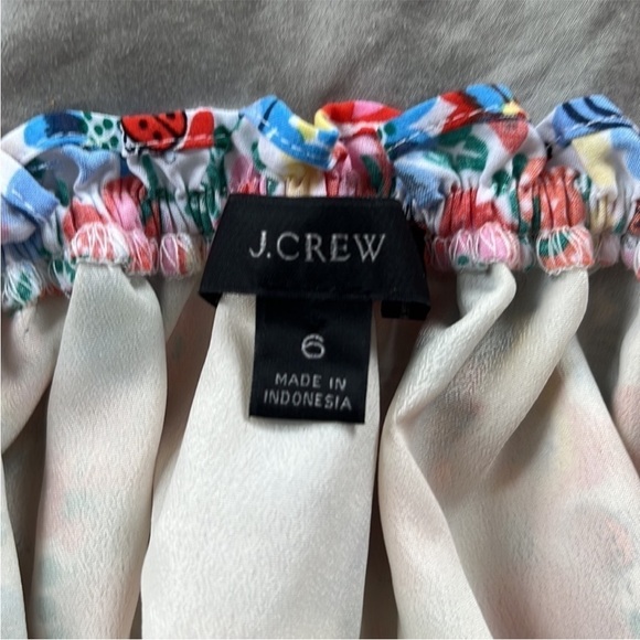 J. Crew Women's Smocked Waist Farmer's Market
Midi Multicolor Dress 6 - Picture 12 of 13